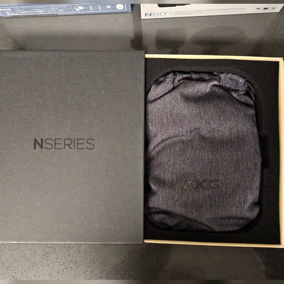 BRAND NEW AKG N60NC Wireless Bluetooth Noise Headphones - Picture 15 of 16